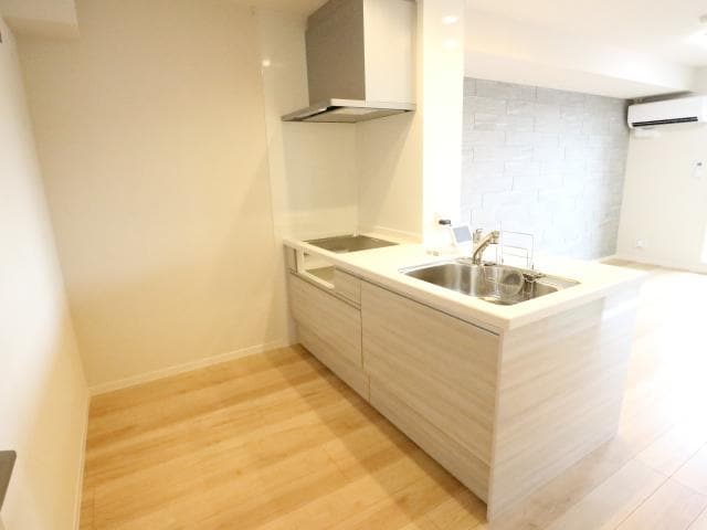  大和路線・関西本線/大和小泉駅 徒歩2分 2階 築3年