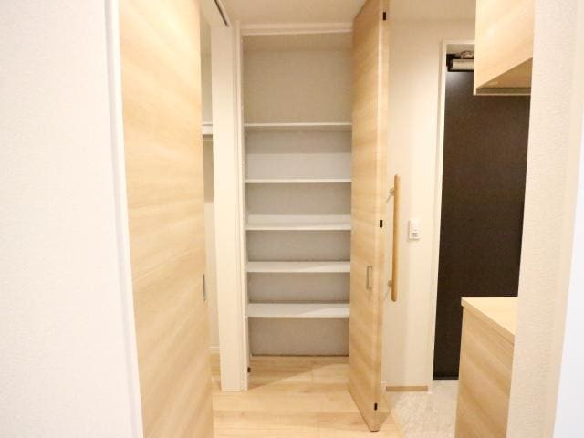  大和路線・関西本線/大和小泉駅 徒歩2分 2階 築3年