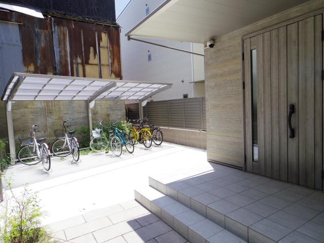  近鉄橿原線/近鉄郡山駅 徒歩5分 1階 築3年