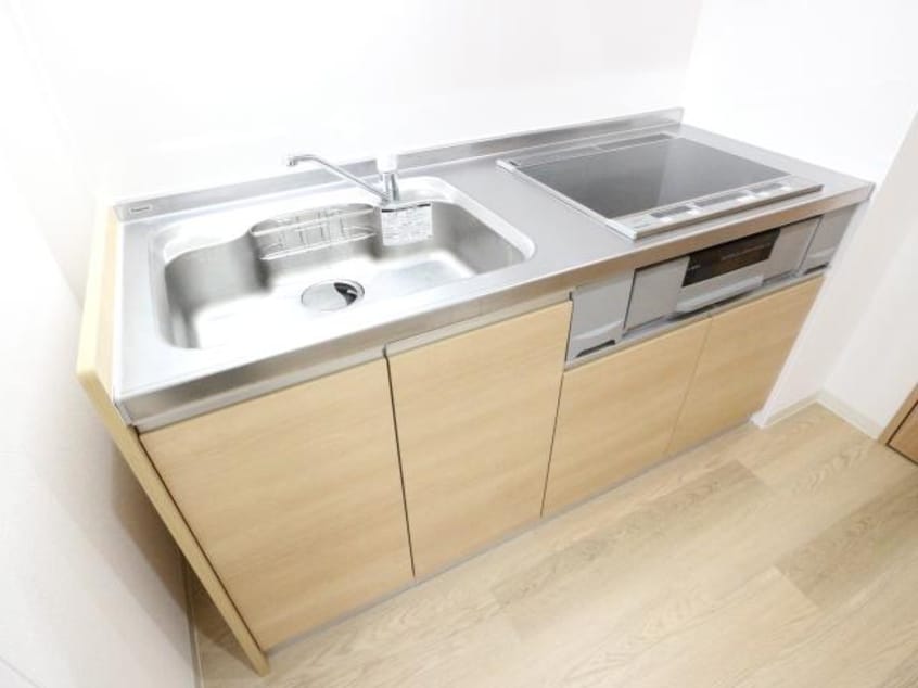 同系モデル写真 近鉄橿原線/近鉄郡山駅 徒歩5分 1階 築3年