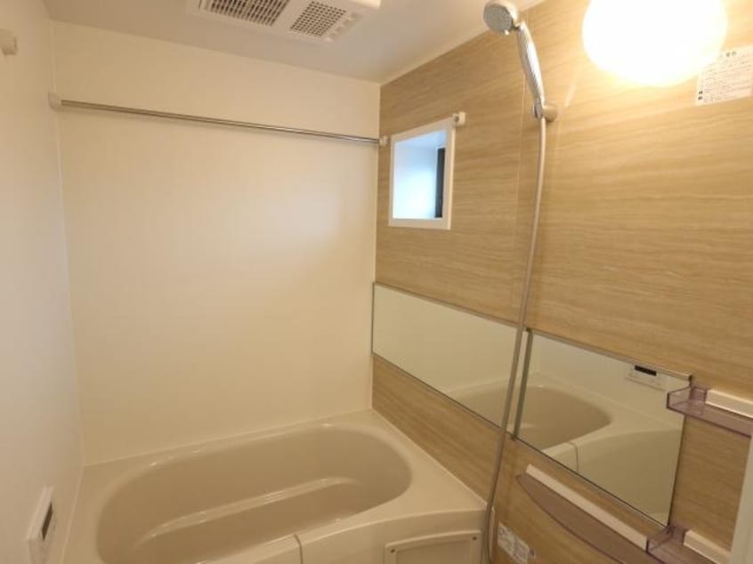  近鉄橿原線/近鉄郡山駅 徒歩5分 1階 築2年