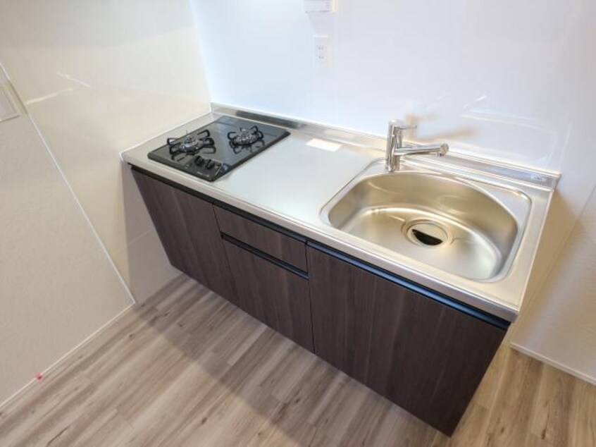  近鉄橿原線/近鉄郡山駅 徒歩5分 2階 築1年