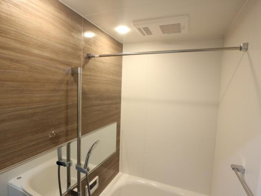  近鉄橿原線/近鉄郡山駅 徒歩5分 2階 築1年