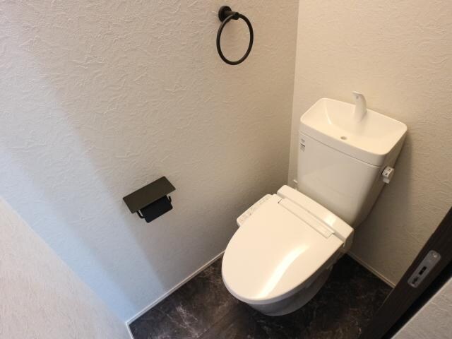  近鉄橿原線/近鉄郡山駅 徒歩5分 2階 築1年