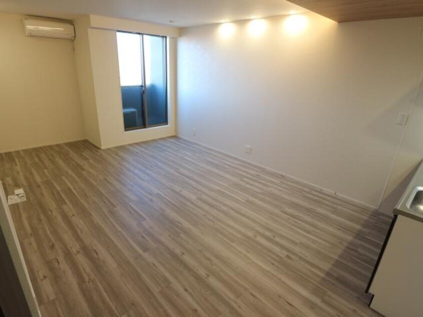  近鉄橿原線/近鉄郡山駅 徒歩5分 2階 築1年