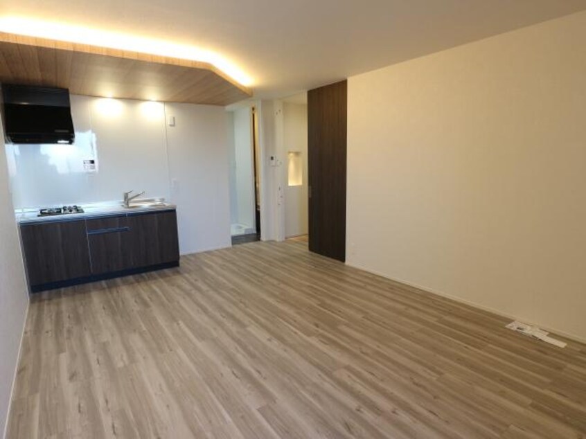  近鉄橿原線/近鉄郡山駅 徒歩5分 2階 築1年