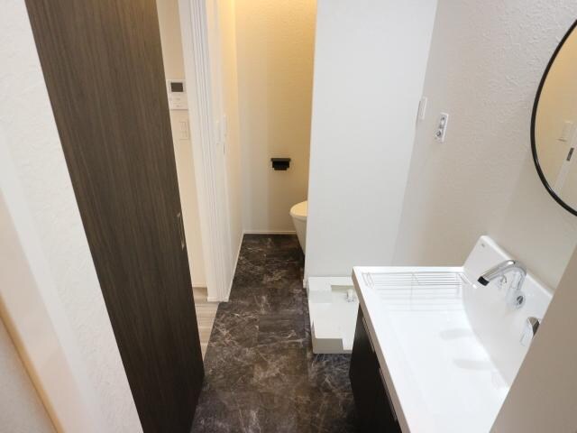  近鉄橿原線/近鉄郡山駅 徒歩5分 2階 築1年