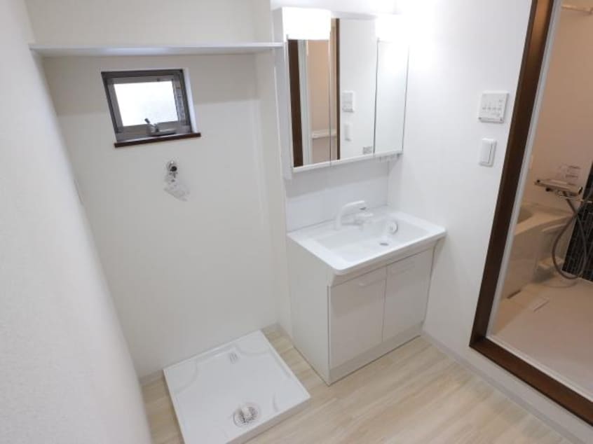  近鉄橿原線/近鉄郡山駅 徒歩8分 3階 築1年