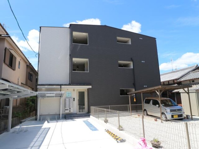  大和路線・関西本線/大和小泉駅 徒歩9分 2階 1年未満
