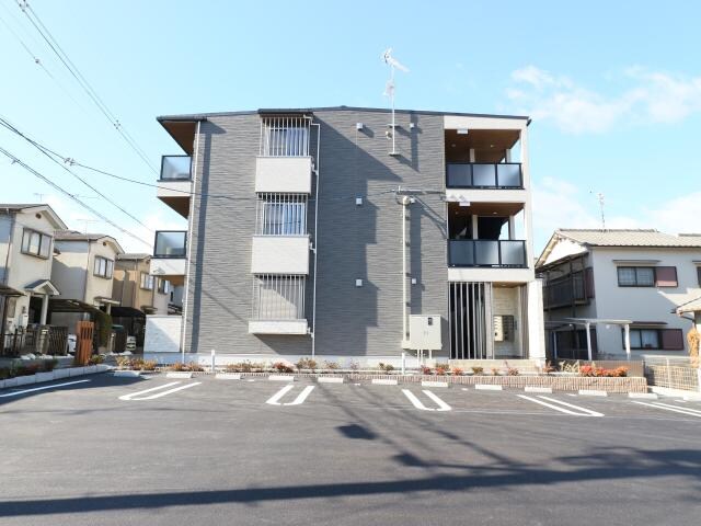  近鉄橿原線/平端駅 徒歩10分 1階 1年未満