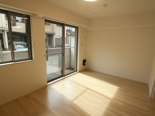  近鉄橿原線/平端駅 徒歩10分 1階 1年未満