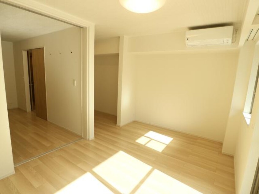  近鉄橿原線/平端駅 徒歩10分 1階 1年未満