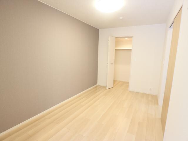  近鉄橿原線/平端駅 徒歩10分 1階 1年未満