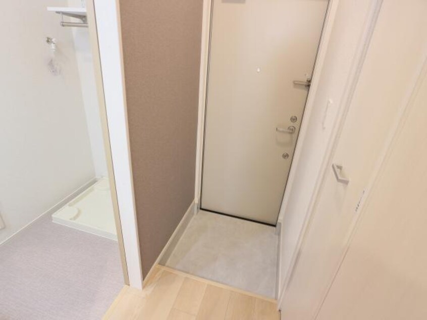  近鉄橿原線/平端駅 徒歩10分 1階 1年未満