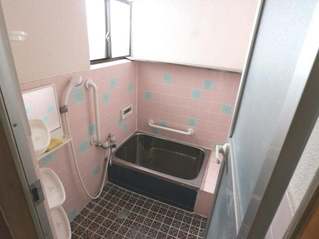  近鉄橿原線/筒井駅 徒歩8分 1階 築5年