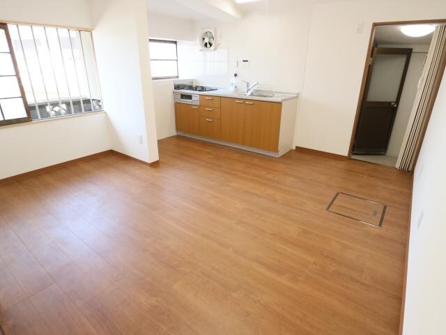  近鉄橿原線/近鉄郡山駅 徒歩17分 1階 築60年