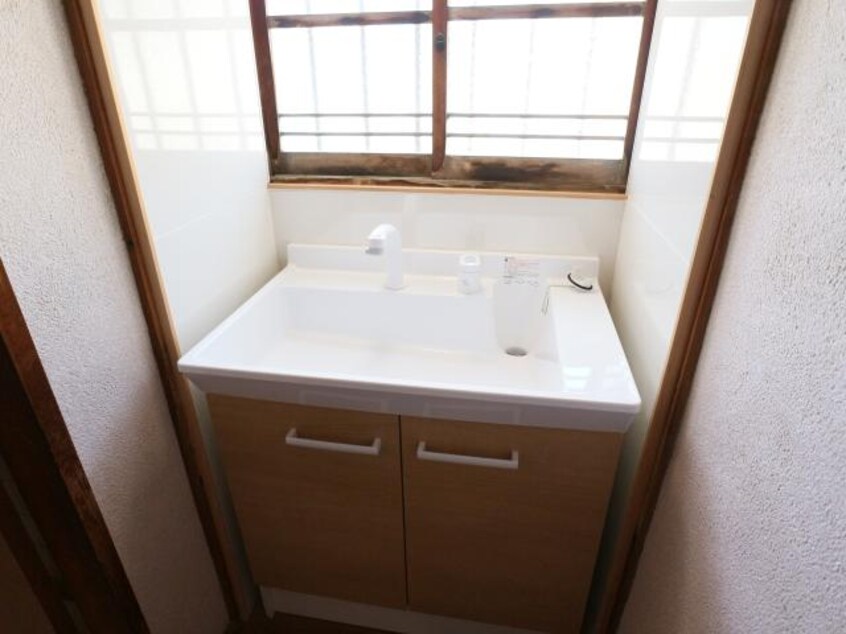  近鉄橿原線/近鉄郡山駅 徒歩17分 1階 築60年