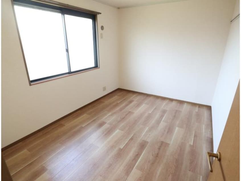  近鉄難波線・奈良線/大和西大寺駅 バス10分押熊下車:停歩2分 1階 築31年