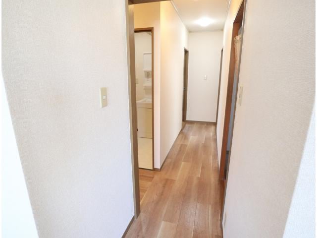  近鉄難波線・奈良線/大和西大寺駅 バス10分押熊下車:停歩2分 1階 築31年