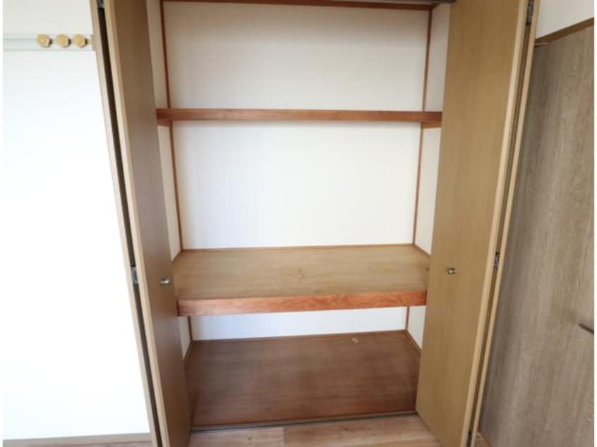  近鉄難波線・奈良線/大和西大寺駅 バス10分押熊下車:停歩2分 1階 築31年