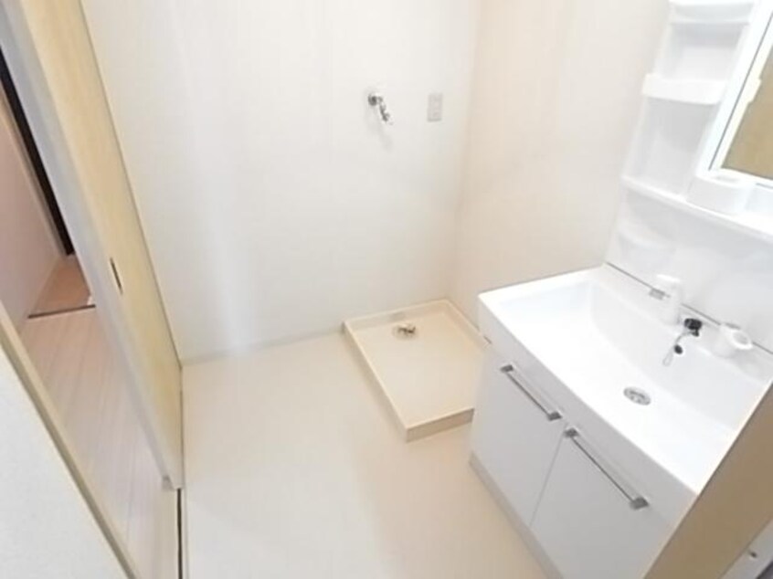  近鉄難波線・奈良線/大和西大寺駅 徒歩16分 3階 築27年