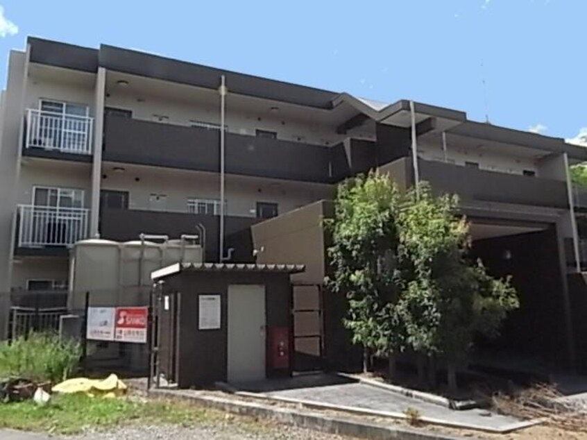  近鉄難波線・奈良線/大和西大寺駅 徒歩16分 3階 築27年