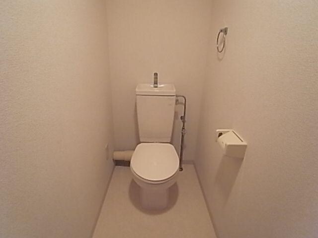  近鉄難波線・奈良線/大和西大寺駅 徒歩16分 2階 築27年