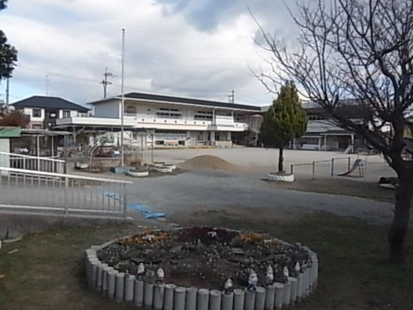奈良市立伏見幼稚園(幼稚園/保育園)まで1183m 近鉄難波線・奈良線/大和西大寺駅 徒歩16分 3階 築27年