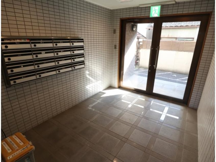  近鉄難波線・奈良線/大和西大寺駅 徒歩3分 2階 築27年