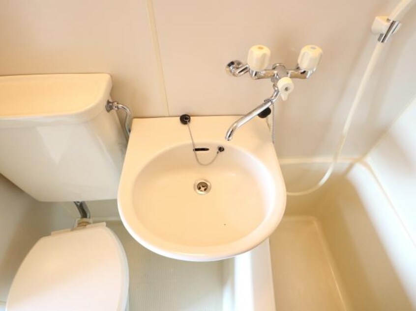  近鉄難波線・奈良線/大和西大寺駅 徒歩15分 3階 築34年