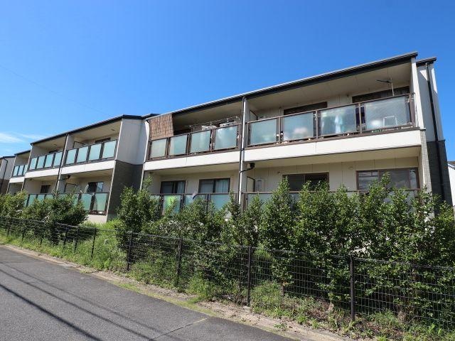 Ａ 近鉄京都線/新祝園駅 バス13分光台6丁目下車:停歩3分 1階 築30年