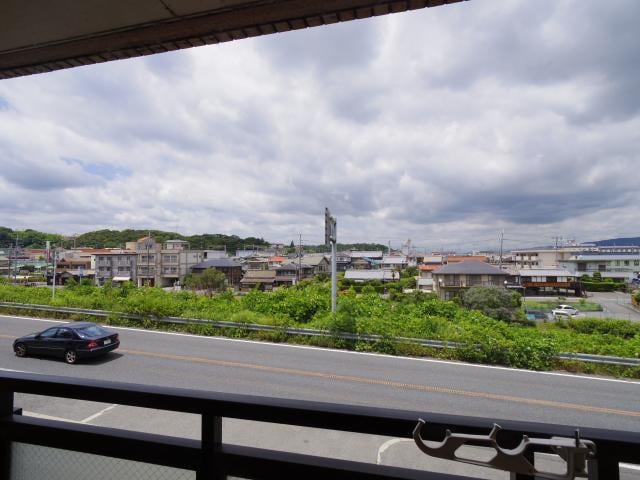  近鉄京都線/山田川駅 徒歩3分 3階 築28年