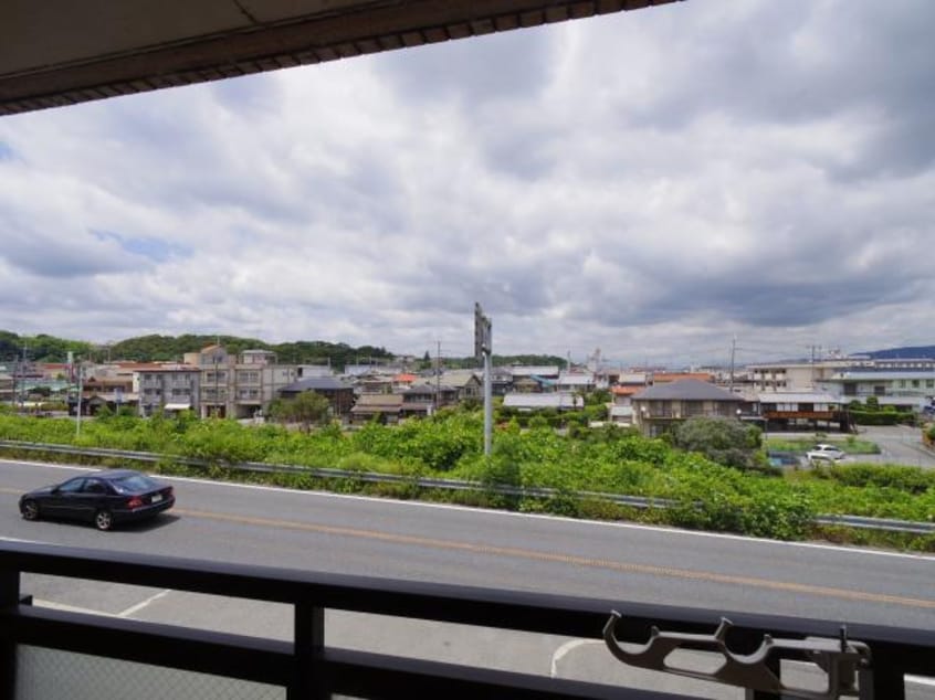  近鉄京都線/山田川駅 徒歩3分 3階 築28年