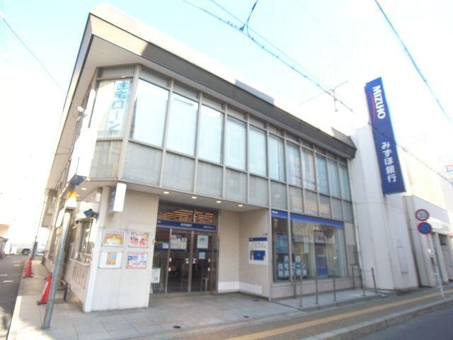 みずほ銀行(銀行)まで505m 近鉄難波線・奈良線/大和西大寺駅 徒歩7分 2階 築34年