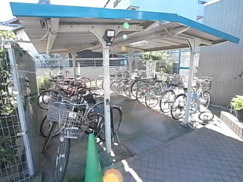  近鉄難波線・奈良線/大和西大寺駅 徒歩9分 1階 築32年