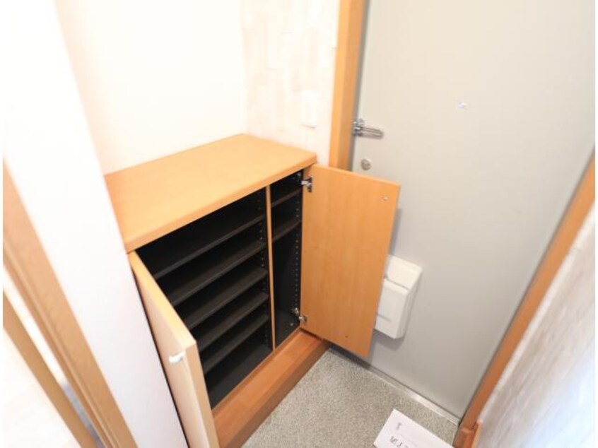  近鉄難波線・奈良線/大和西大寺駅 徒歩12分 2階 築23年