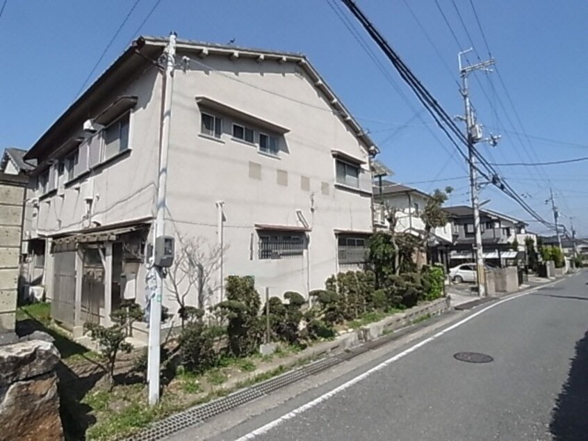  近鉄難波線・奈良線/大和西大寺駅 バス6分北秋篠下車:停歩3分 1階 築51年