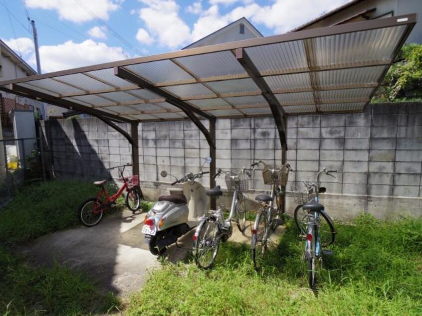  近鉄難波線・奈良線/大和西大寺駅 徒歩10分 2階 築46年