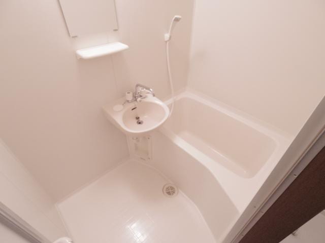  近鉄京都線/新祝園駅 徒歩2分 1階 築29年