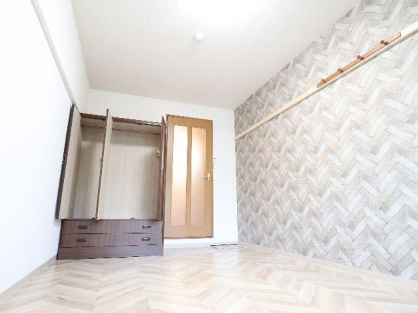  近鉄難波線・奈良線/大和西大寺駅 徒歩15分 1階 築30年