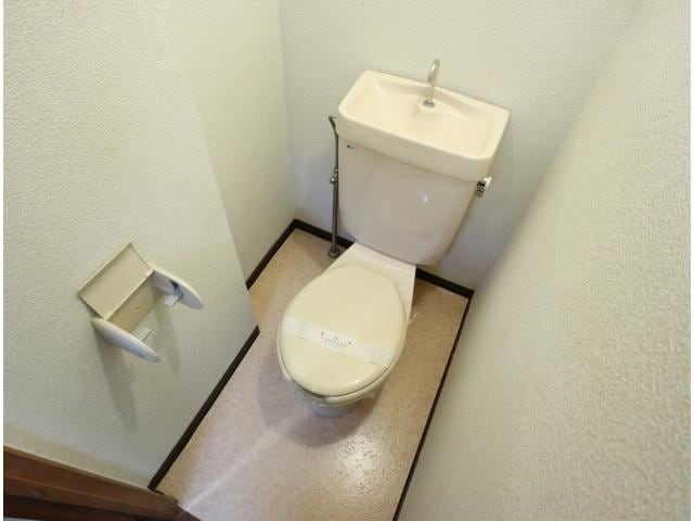  近鉄難波線・奈良線/大和西大寺駅 徒歩15分 1階 築30年