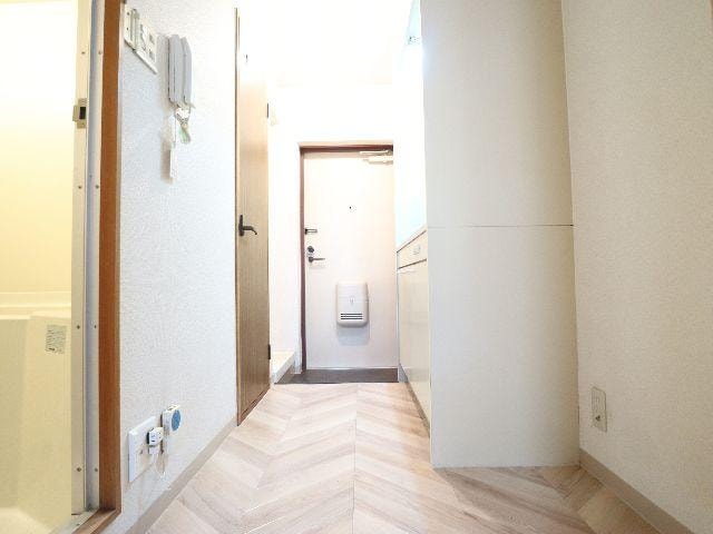  近鉄難波線・奈良線/大和西大寺駅 徒歩15分 1階 築30年