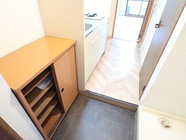  近鉄難波線・奈良線/大和西大寺駅 徒歩15分 1階 築30年