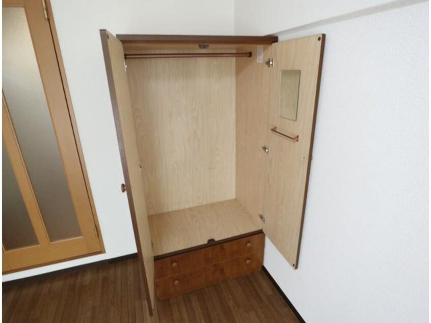  近鉄難波線・奈良線/大和西大寺駅 徒歩15分 1階 築30年