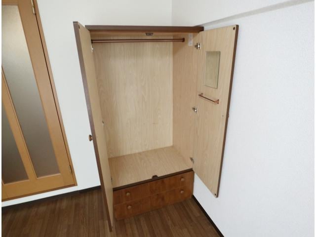  近鉄難波線・奈良線/大和西大寺駅 徒歩15分 1階 築30年