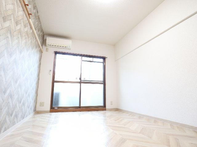  近鉄難波線・奈良線/大和西大寺駅 徒歩15分 1階 築30年