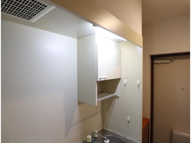  近鉄難波線・奈良線/大和西大寺駅 徒歩15分 1階 築30年