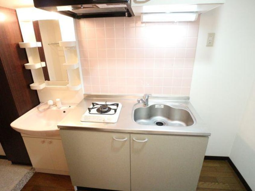  近鉄難波線・奈良線/大和西大寺駅 徒歩8分 1階 築19年