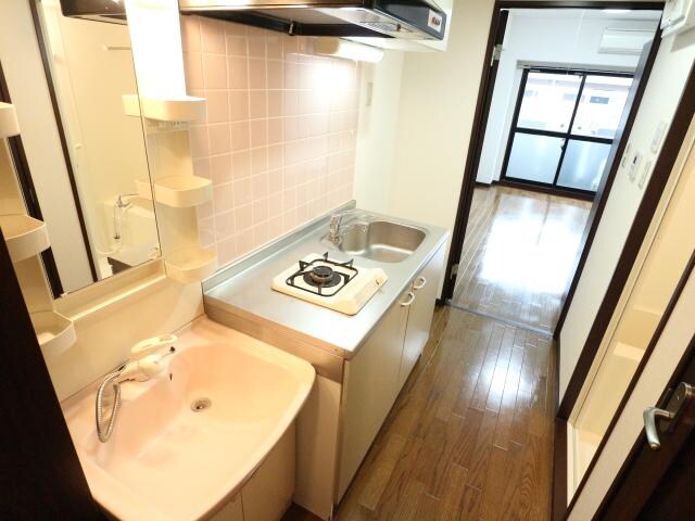  近鉄難波線・奈良線/大和西大寺駅 徒歩8分 1階 築19年