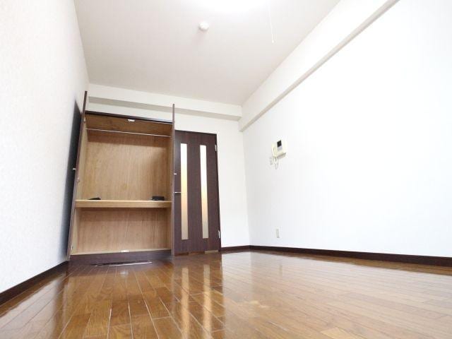  近鉄難波線・奈良線/大和西大寺駅 徒歩8分 1階 築19年